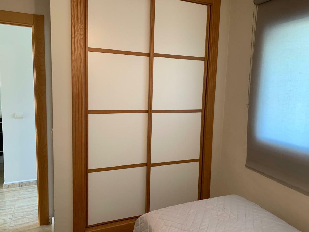 Apartament Aguamarina On The Beach Front Apartment Михас Коста Екстериор снимка
