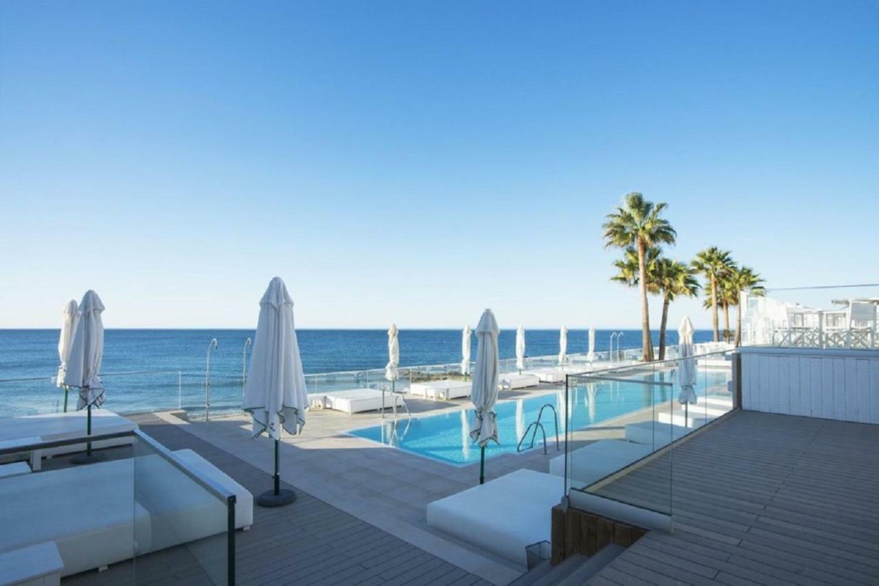 Apartament Aguamarina On The Beach Front Apartment Михас Коста Екстериор снимка