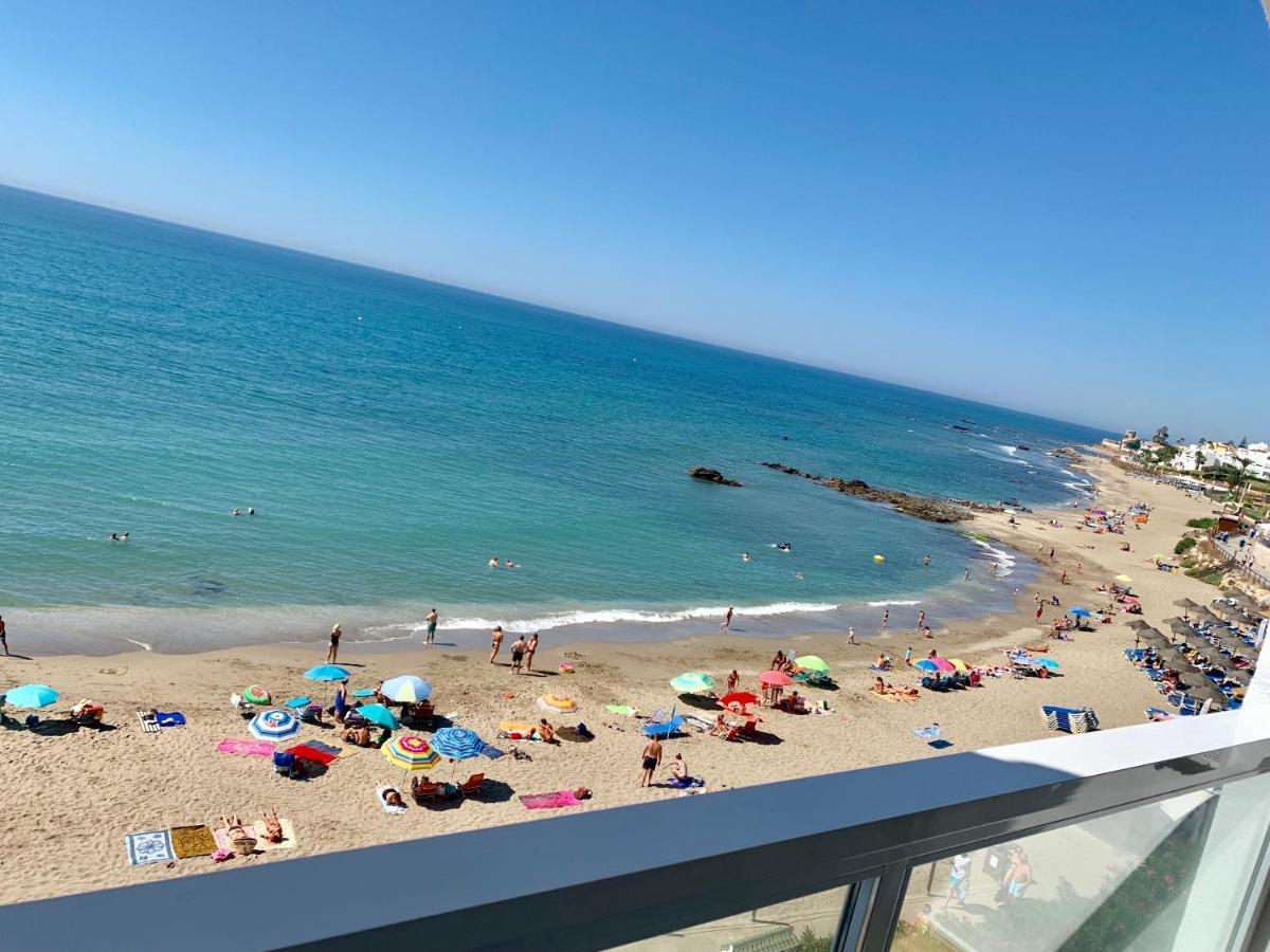 Apartament Aguamarina On The Beach Front Apartment Михас Коста Екстериор снимка